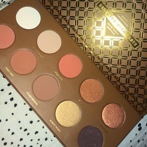 Zoeva Caramel Malange palette